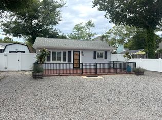 113 NW 12th Street, Oak Island, NC 28465