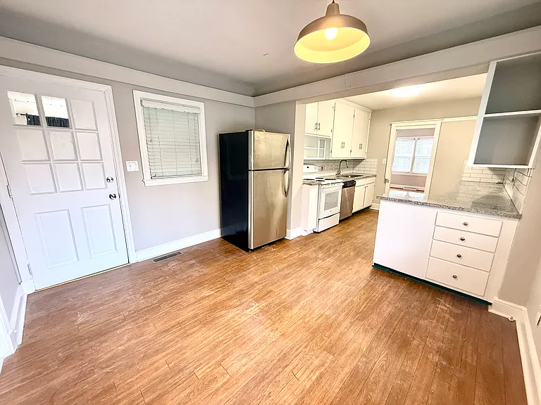 1306 Whilden Pl #A — Photo 11