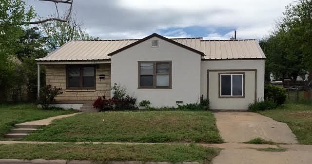 1st image of 1611 Woodruff Ln