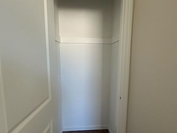 4th image of 169 Lexington Ave #2R