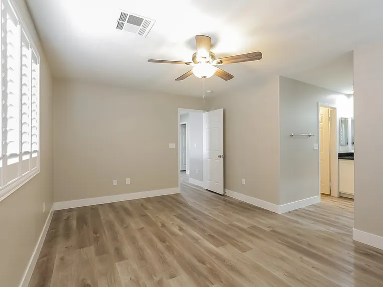 9327 Pyrope Ct — Photo 10