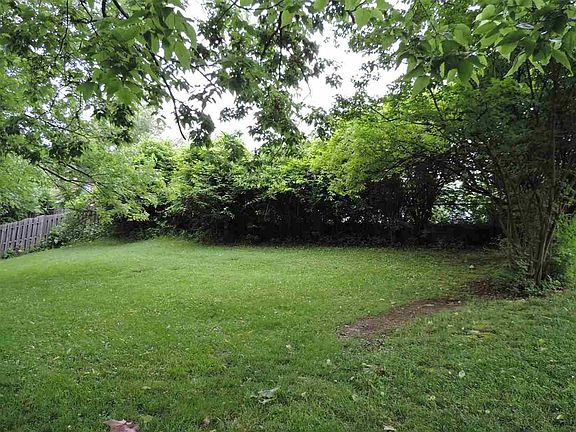 5th image of 3715 Joyce Ann Ln