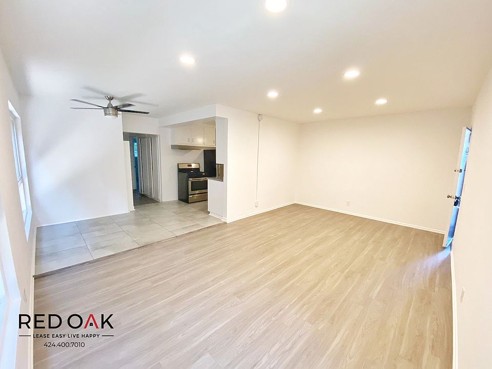 1st image of 126 N Catalina St #8
