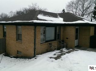 5213 Boyd St, Omaha, NE 68104