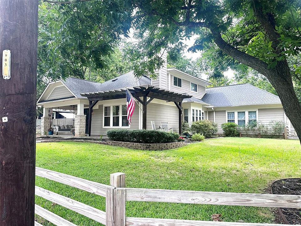 902 Matchett St, Brenham, TX 77833 MLS 30430066 Zillow