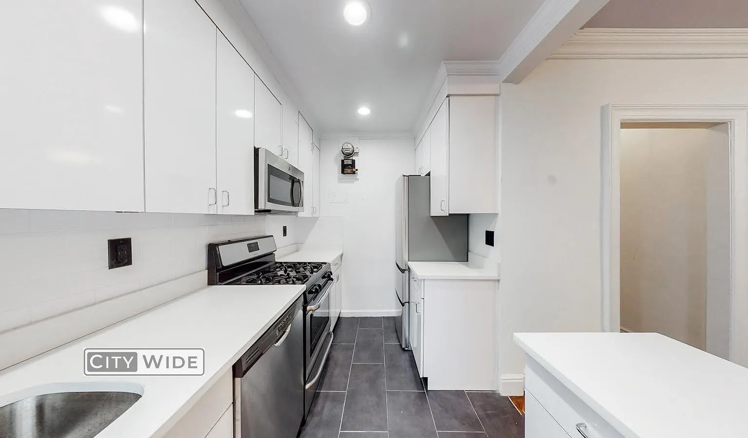 71 West 12th Street — Photo 3