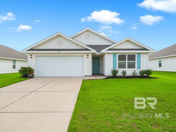 7057 Camp St, Gulf Shores, AL 36542