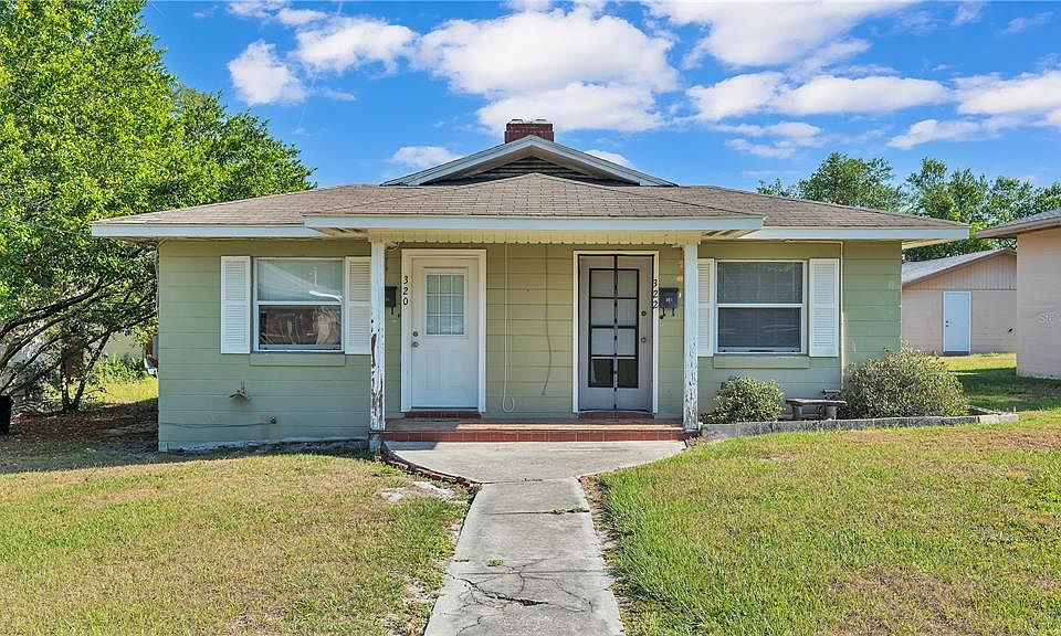 1st image of 320 E HIBISCUS DRIVE