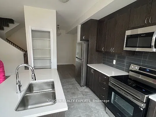 191 Invention Blvd — Photo 9