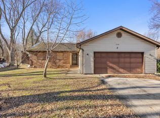 2360 Roncy Rd, Benton Harbor, MI 49022