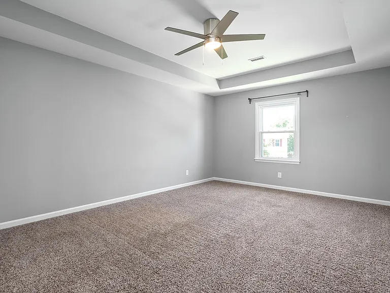 830 Iris Ln — Photo 19