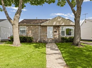 26088 Brush St, Madison Heights, MI 48071