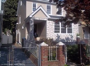 240-15 Edgewood Ave, Rosedale, NY 11422