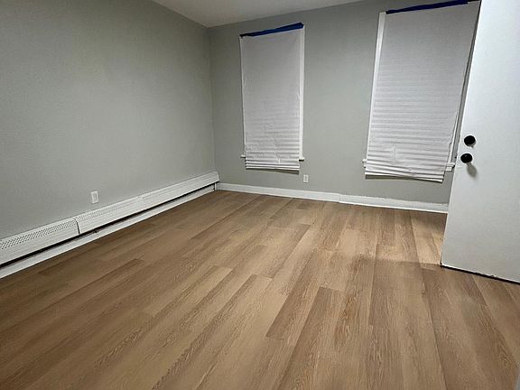 4th image of 483 Cary St #1