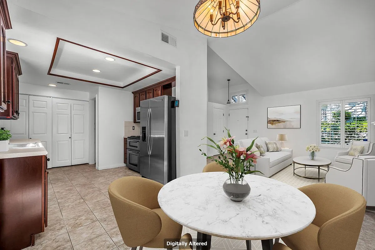 2 bed, 2.0 bath, 1012 sqft, $3,495 — Photo 3