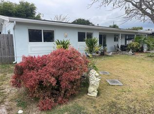 9520 April Rd, Cutler Bay, FL 33157