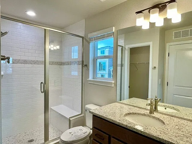1 bed, 700 sqft, $1,400 — Photo 2