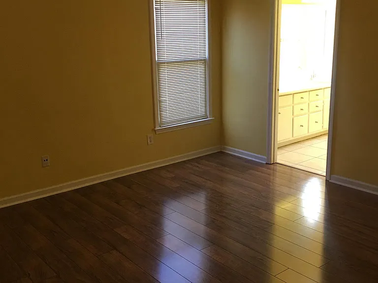 115 Willington Way — Photo 16