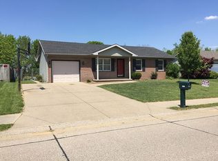 6300 Summit Pointe Way, Newburgh, IN 47630