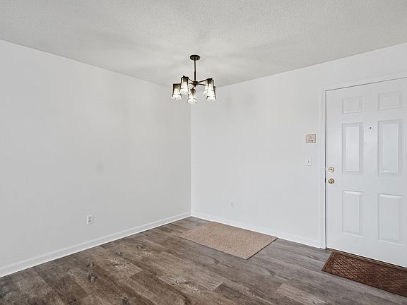 4th image of 1524 Gorham St Unit 110