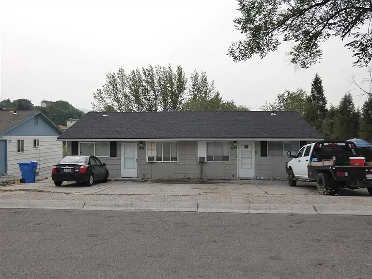 1755 S Von Elm St — Photo 12