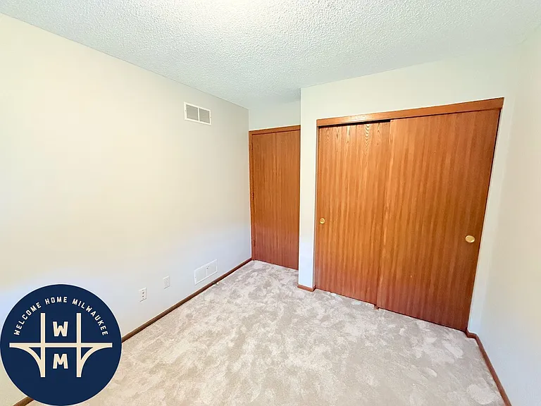 W163N11528 Windsor Ct #A — Photo 17