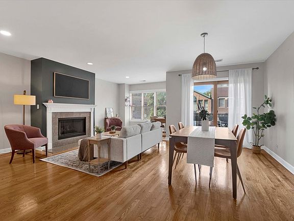 4th image of 4151 N Lincoln Ave Unit 2