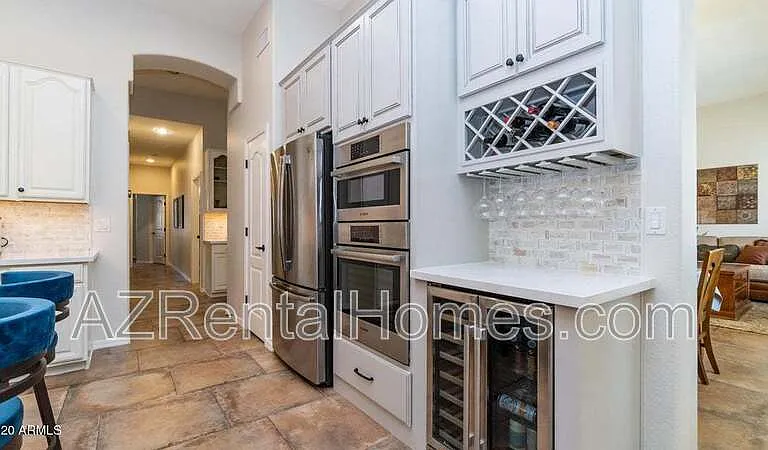 1883 E Dava Dr — Photo 4