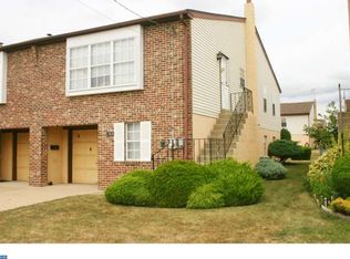 7920 Brous Ave, Philadelphia, PA 19152
