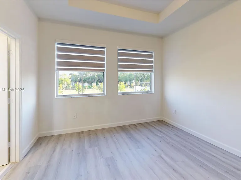 12875 SW 243rd Ter — Photo 17