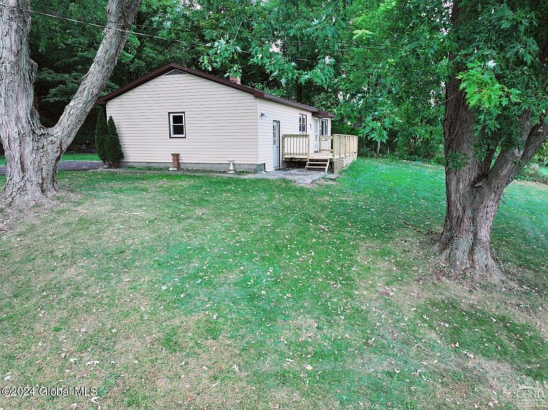 4th image of 281 Bronck Mill Road