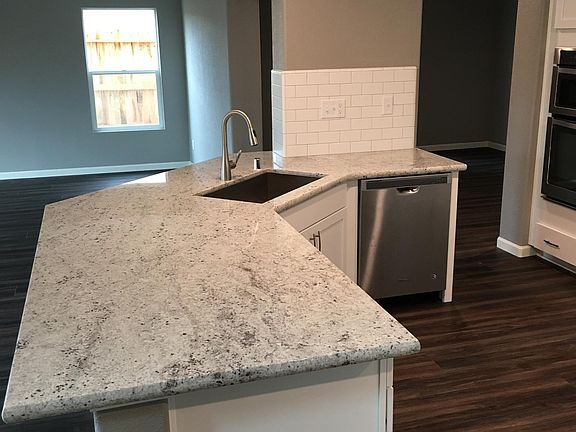 4th image of 4728 Sweeney Cir