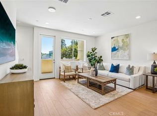5876 Linden Ave #9, Long Beach, CA 90805