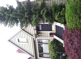 7545 20th Ave NE, Seattle, WA 98115