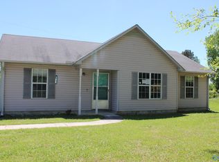 1422 Wilhite Rd, Falkville, AL 35622