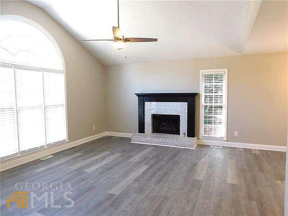 3rd image of 1710 Indian Ridge Dr