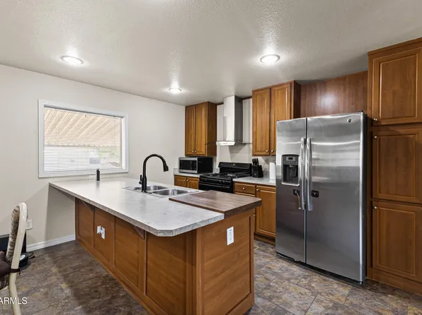 244 N 81ST Street, Mesa, AZ 85207