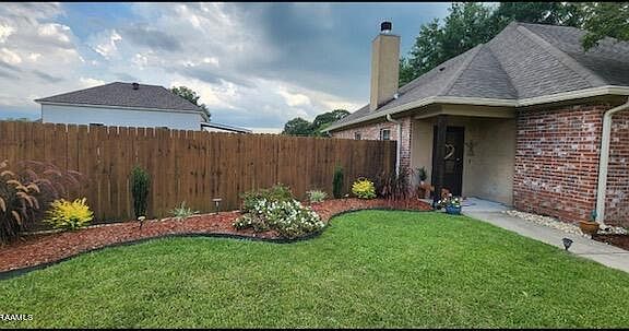 5th image of 207 Magnolia Knee Dr