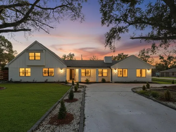 8102 Gulick Ln, Houston, TX 77075