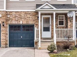 69 Bloomington Dr, Cambridge, ON N1P1J5