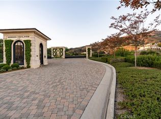 648 Gordon Highlands Rd, Glendora, CA 91741