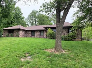 6915 Widmer St, Shawnee, KS 66216