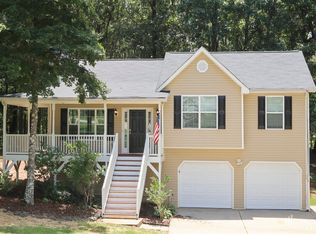 41 Castle Ct, Rockmart, GA 30153