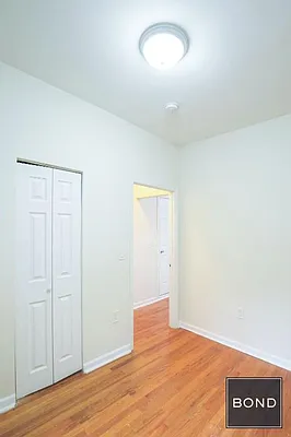 Rented by Bond New York | media 8