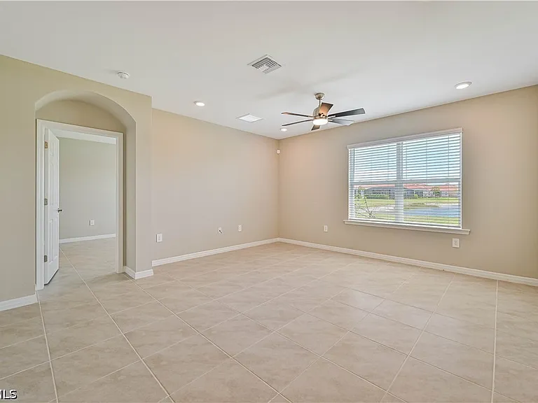 4226 Bloomfield St — Photo 10