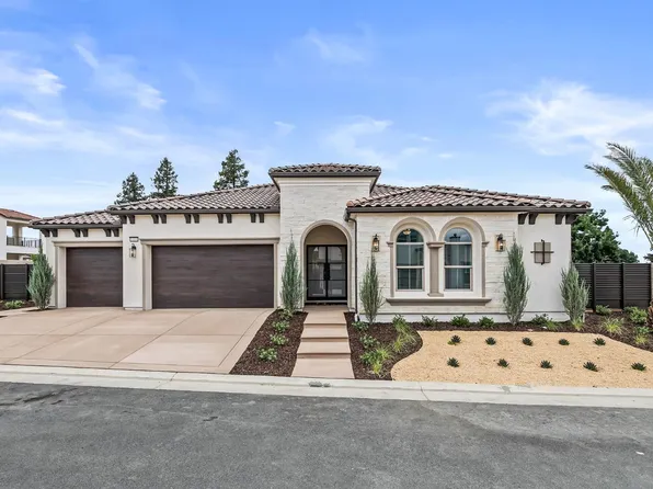11709 N Via Ravenna Dr, Fresno, CA 93730