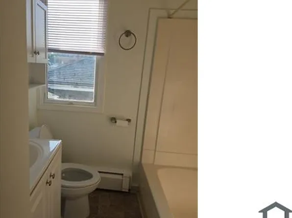 14 Dana St Floor 2, Lynn, MA 01902