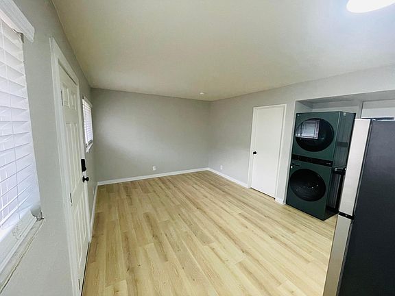 4th image of 4160 Folsom Ave