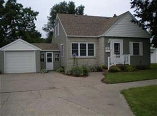 520 E Wisconsin St, Prairie Du Chien, WI 53821