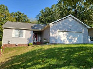 265 Green Oaks Ln, Benton, KY 42025